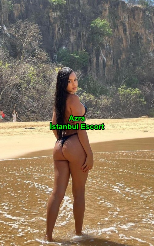 istanbulescortazra-2-1 İstanbul Escort Azra Yavaşça Soyunur Penisinin Üstüne Otururum